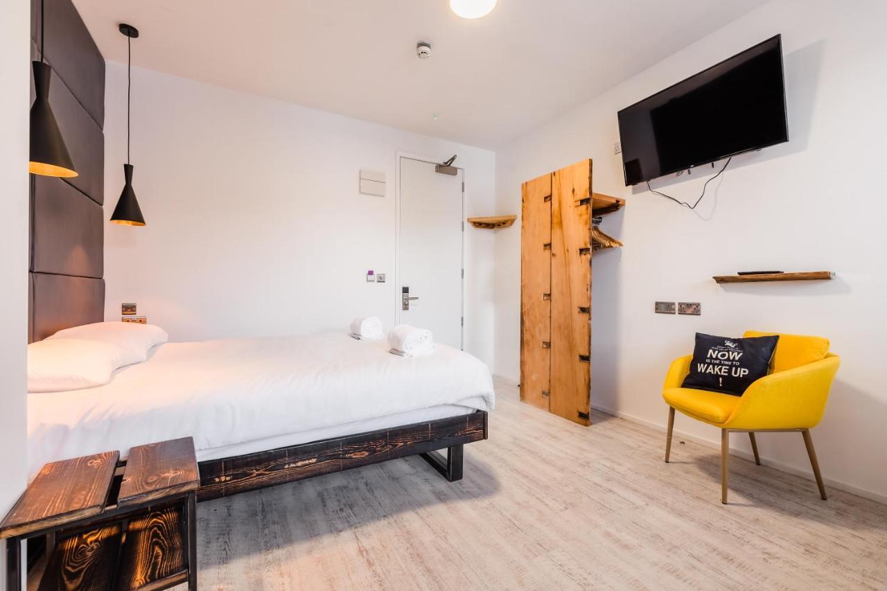 Cardiff Arms Bistro & Hotel Treorky 외부 사진