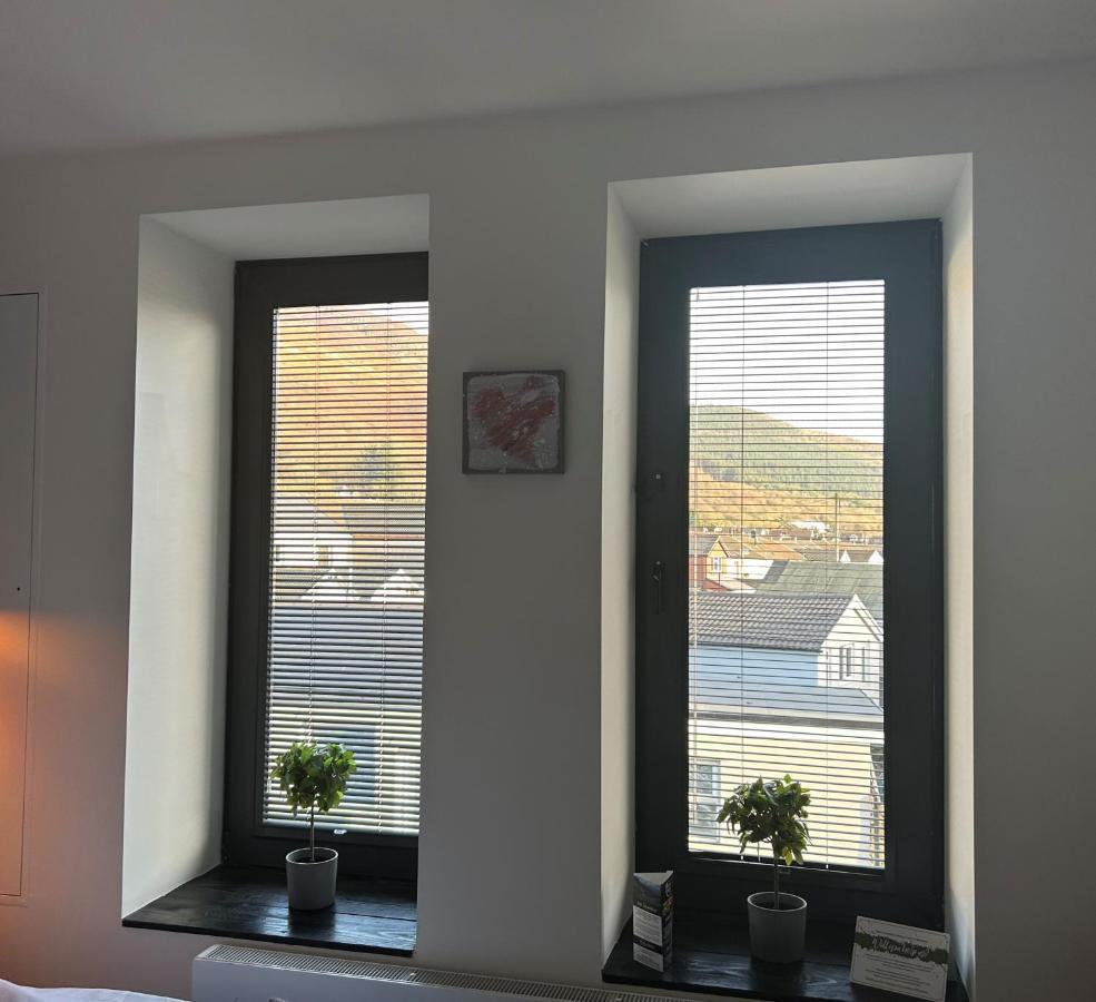 Cardiff Arms Bistro & Hotel Treorky 외부 사진