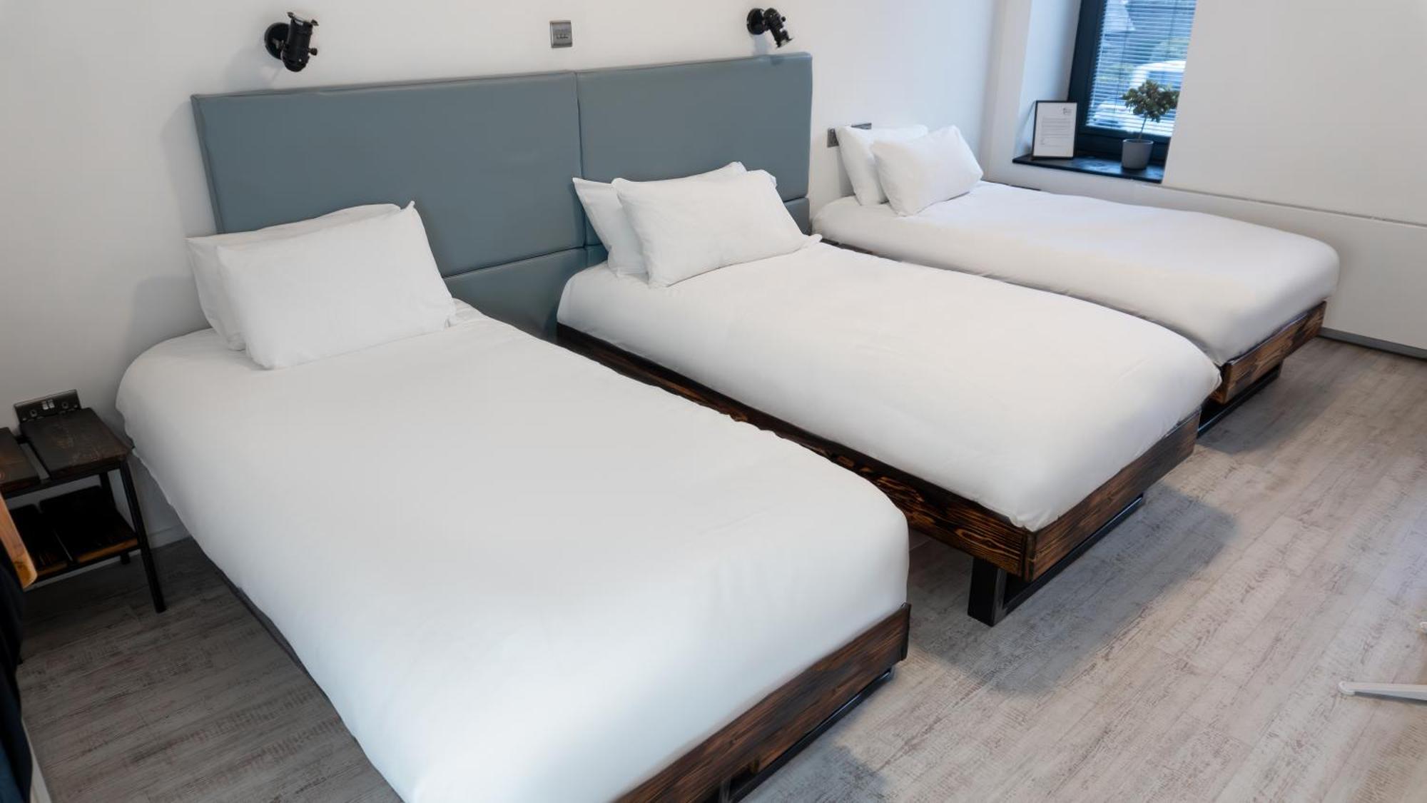 Cardiff Arms Bistro & Hotel Treorky 외부 사진